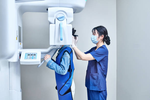 Best Emergency Cosmetic Dentistry in Santa Venetia, CA